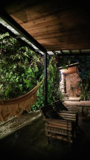 Casa jardim com ofurô - Chapada dos veadeiros
